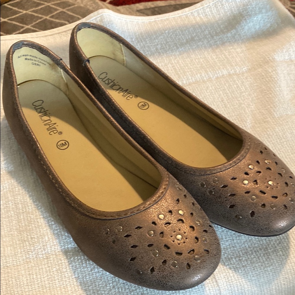Women's Brown Flats